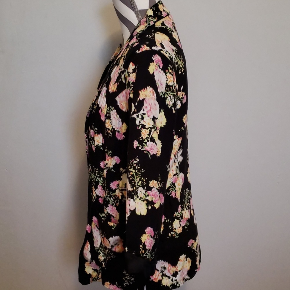 FLORAL BLAzER 💐 - Picture 5 of 7